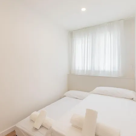 Doce De Colon Appartement Requena